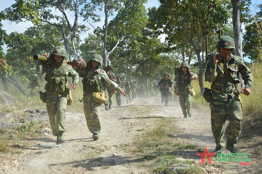 Thanh niên quân đội nêu cao khát vọng cống hiến, xung kích, sáng tạo, xứng danh Bộ đội Cụ Hồ